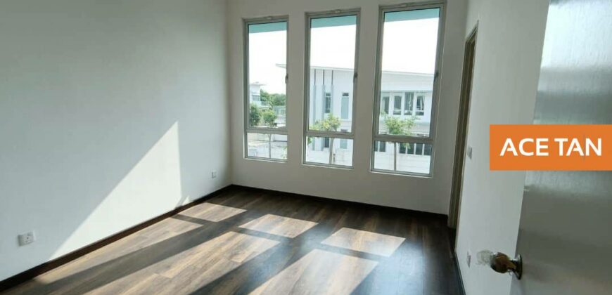 Taman Nusa Duta – 2 Storey Corner Cluster House – FOR SALE