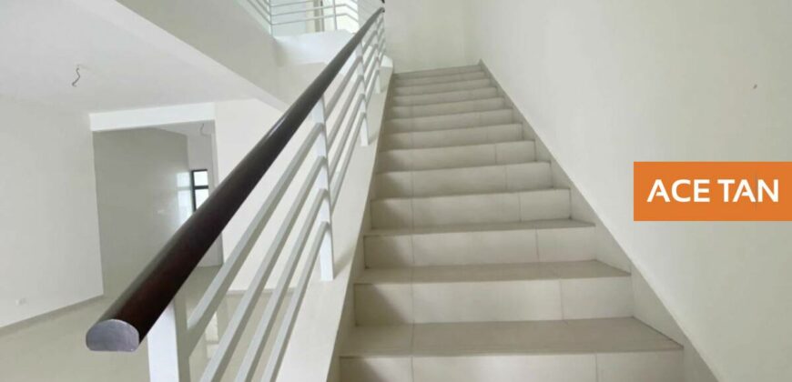 Danga Sutera – 2 Storey SuperLink House – FOR SALE Danga Sutera – 2 Storey SuperLink House – FOR SALE