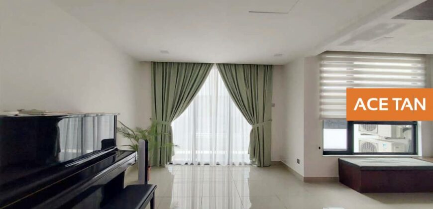 Desa Tebrau – 3 Storey Semi Detached House – FOR SALE Desa Tebrau – 3 Storey Semi Detached House – FOR SALE