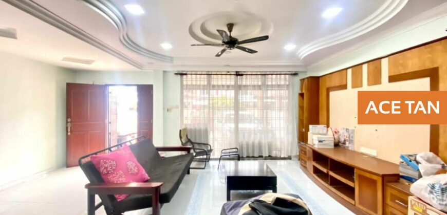 Taman Pulai Utama – 2 Storey Terrace House – FOR SALE Taman Pulai Utama – 2 Storey Terrace House – FOR SALE