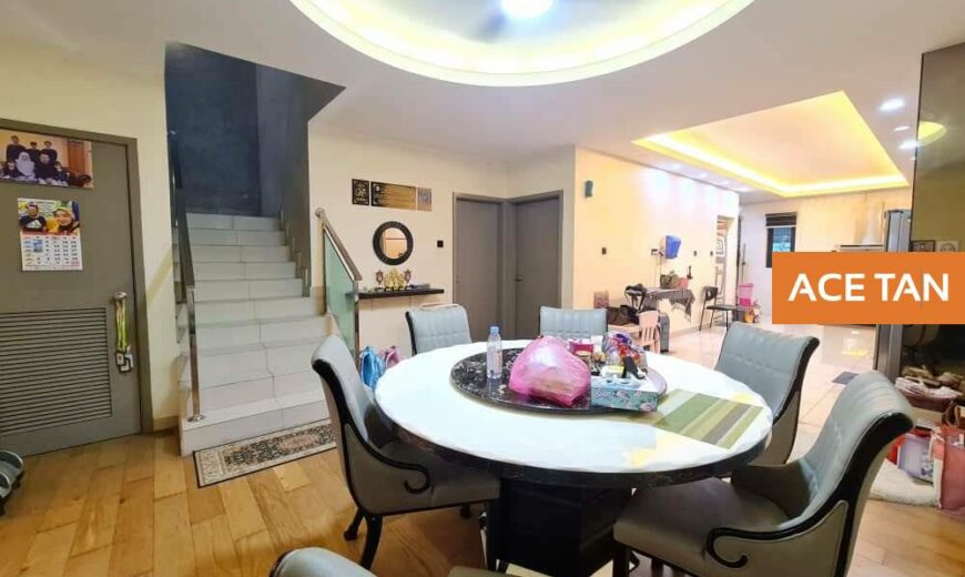 Taman Redang Lakeview 2 – 2 Storey SuperLink House – FOR SALE Taman Redang Lakeview 2 – 2 Storey SuperLink House – FOR SALE