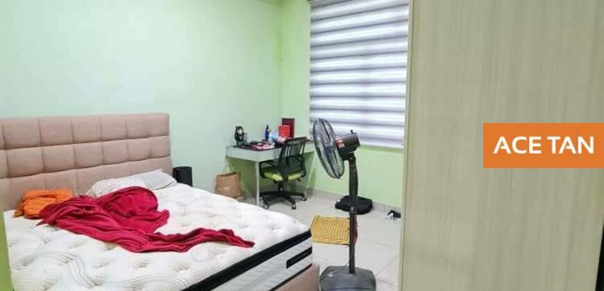 Taman Redang Lakeview 2 – 2 Storey SuperLink House – FOR SALE Taman Redang Lakeview 2 – 2 Storey SuperLink House – FOR SALE