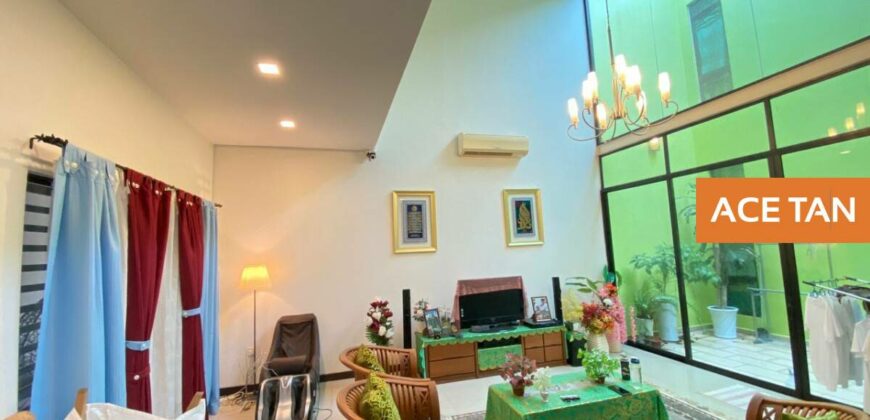 Taman Laguna – 2 Storey SuperLink House – FOR SALE Taman Laguna – 2 Storey SuperLink House – FOR SALE