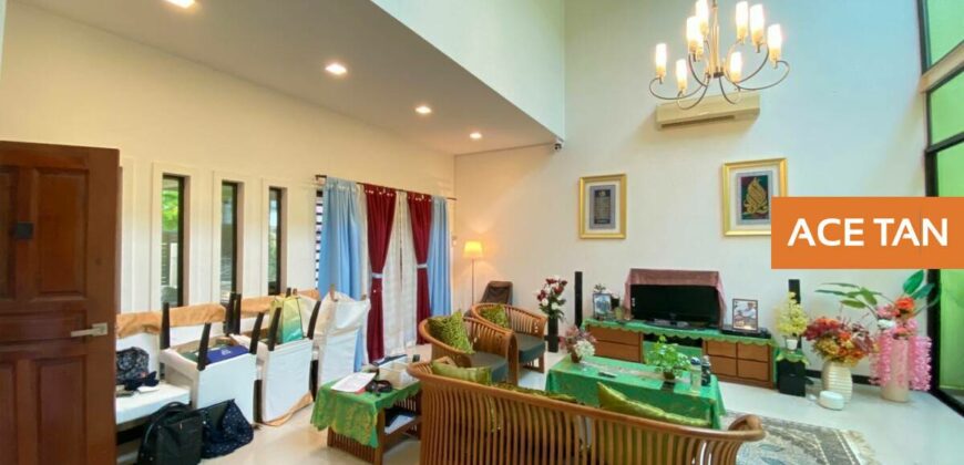 Taman Laguna – 2 Storey SuperLink House – FOR SALE Taman Laguna – 2 Storey SuperLink House – FOR SALE