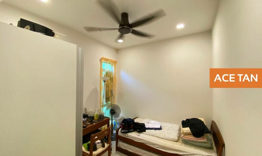 Taman Laguna – 2 Storey SuperLink House – FOR SALE Taman Laguna – 2 Storey SuperLink House – FOR SALE