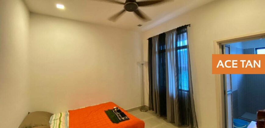 Taman Laguna – 2 Storey SuperLink House – FOR SALE Taman Laguna – 2 Storey SuperLink House – FOR SALE