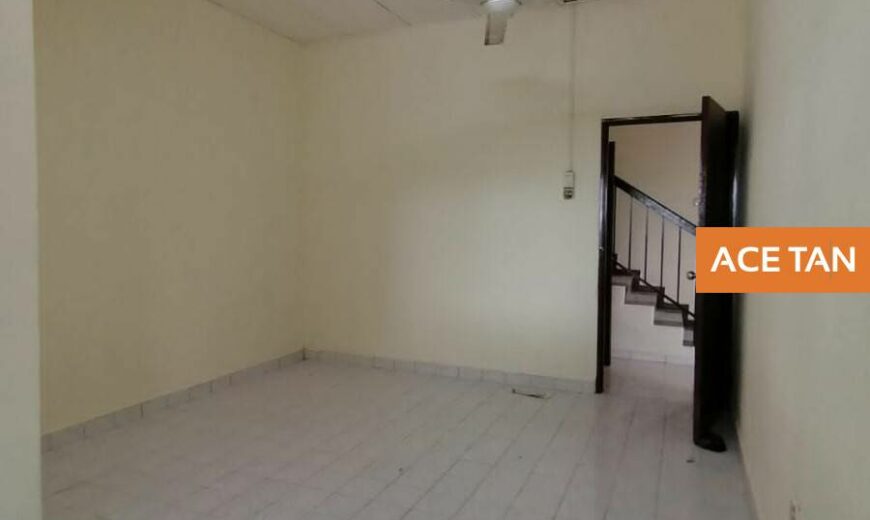 Taman Megah Ria – 1.5 Storey Semi Detached – FOR SALE Taman Megah Ria – 1.5 Storey Semi Detached – FOR SALE