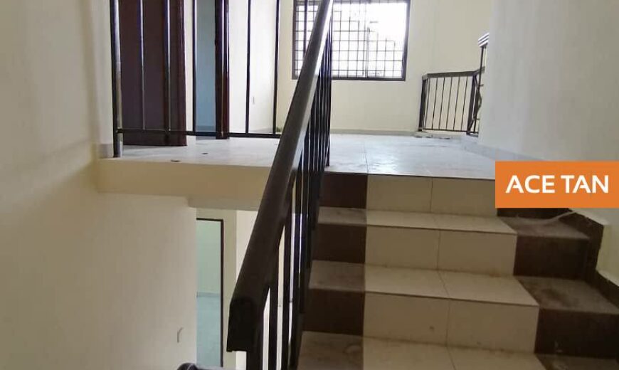 Taman Megah Ria – 1.5 Storey Semi Detached – FOR SALE Taman Megah Ria – 1.5 Storey Semi Detached – FOR SALE