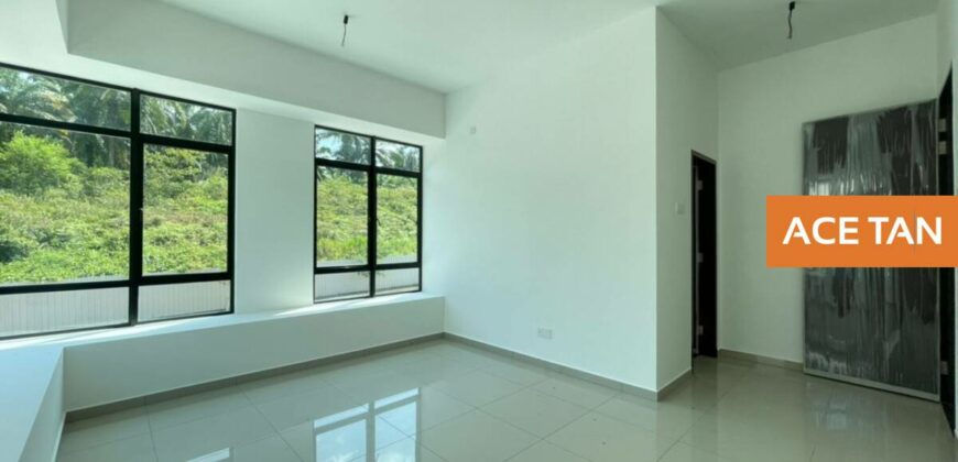 Austin Duta – 2 Storey Cluster House – FOR SALE Austin Duta – 2 Storey Cluster House – FOR SALE