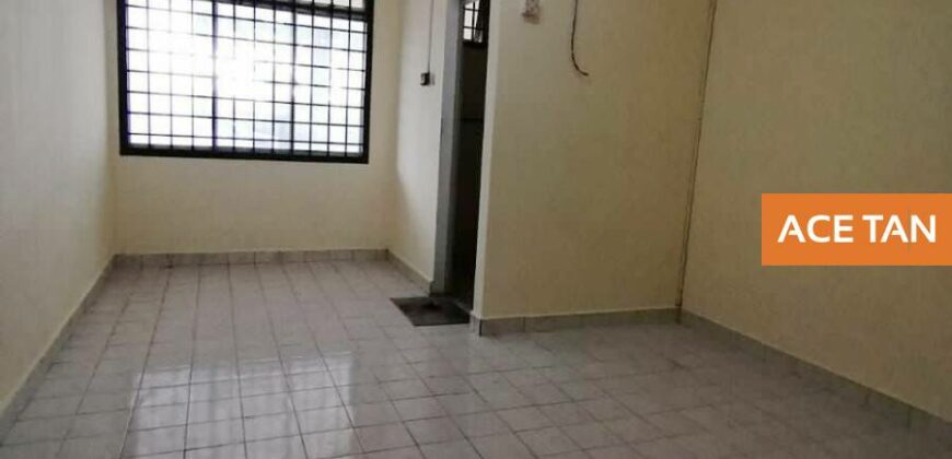 Taman Megah Ria – 1.5 Storey Semi Detached – FOR SALE
