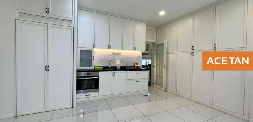 Austin Heights – 2 Storey Semi Detached – FOR RENT Austin Heights – 2 Storey Semi Detached – FOR RENT