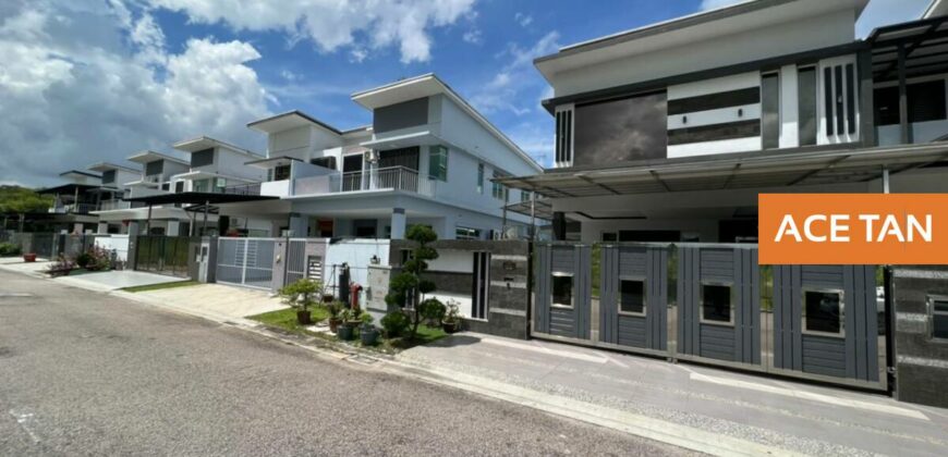 Pekan Nanas – 2 Storey Cluster House – FOR SALE Pekan Nanas – 2 Storey Cluster House – FOR SALE
