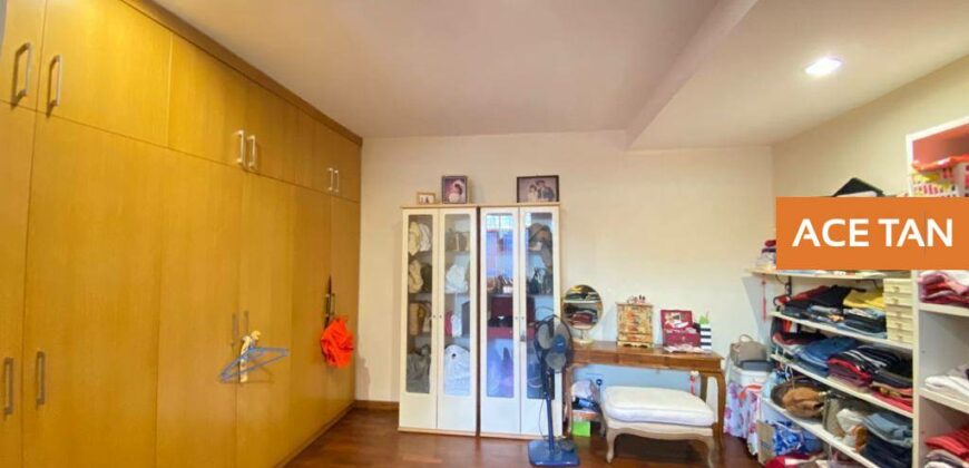 Taman Suria – 2.5 Storey Bungalow – FOR SALE Taman Suria – 2.5 Storey Bungalow – FOR SALE