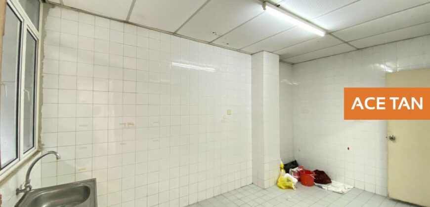 Taman Suria – 3 Storey Terrace House – FOR SALE Taman Suria – 3 Storey Terrace House – FOR SALE