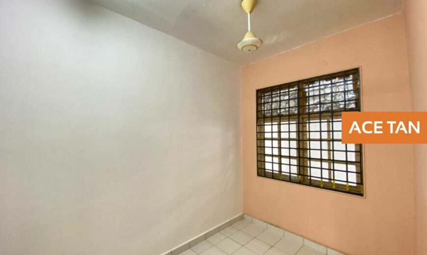 Taman Suria – 3 Storey Terrace House – FOR SALE Taman Suria – 3 Storey Terrace House – FOR SALE