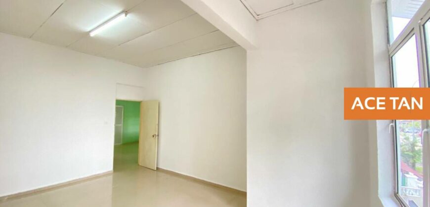 Taman Suria – 3 Storey Terrace House – FOR SALE Taman Suria – 3 Storey Terrace House – FOR SALE