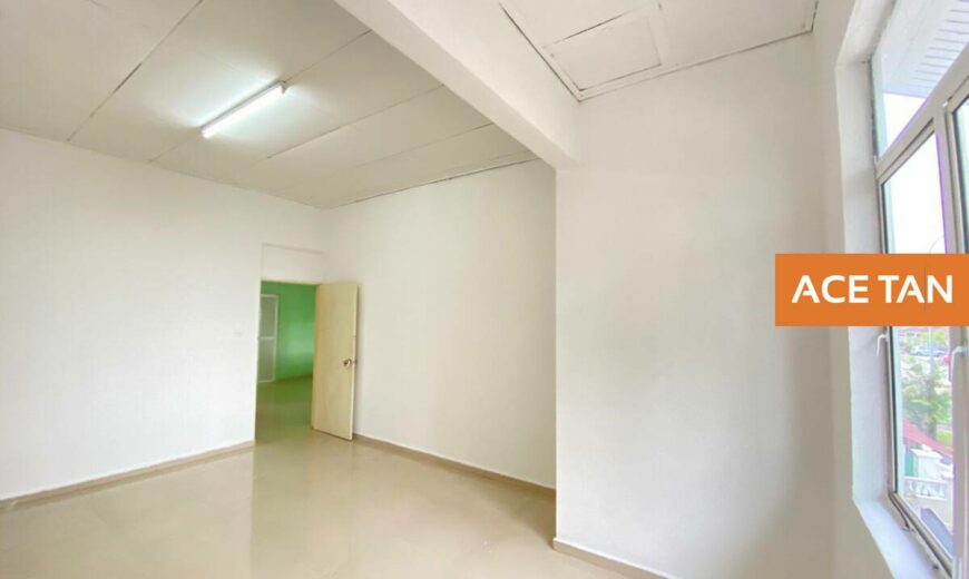 Taman Suria – 3 Storey Terrace House – FOR SALE Taman Suria – 3 Storey Terrace House – FOR SALE