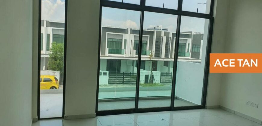 Danga Sutera – 2 Storey SuperLink House – FOR SALE