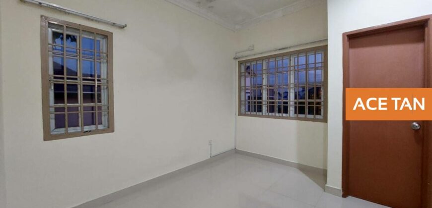 Mutiara Rini – 2 Storey Semi Detached – FOR SALE Mutiara Rini – 2 Storey Semi Detached – FOR SALE