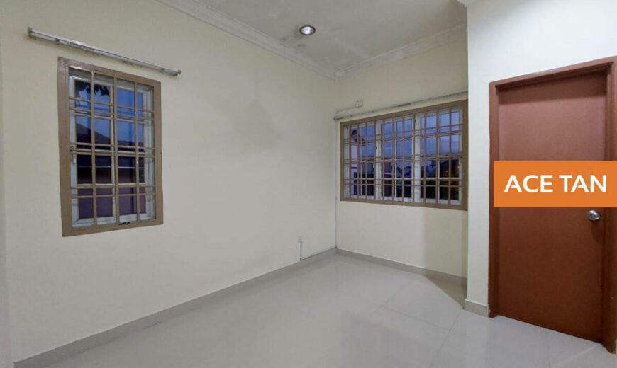 Mutiara Rini – 2 Storey Semi Detached – FOR SALE Mutiara Rini – 2 Storey Semi Detached – FOR SALE