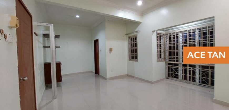 Mutiara Rini – 2 Storey Semi Detached – FOR SALE Mutiara Rini – 2 Storey Semi Detached – FOR SALE