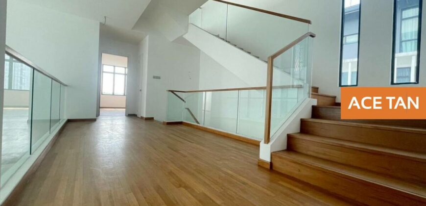 Senibong Cove – 3 Storey Bungalow – FOR SALE Senibong Cove – 3 Storey Bungalow – FOR SALE