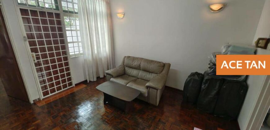 Taman Suria – 3 Storey Terrace House – FOR SALE Taman Suria – 3 Storey Terrace House – FOR SALE