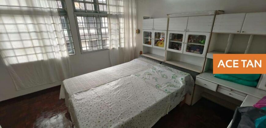 Taman Suria – 3 Storey Terrace House – FOR SALE Taman Suria – 3 Storey Terrace House – FOR SALE
