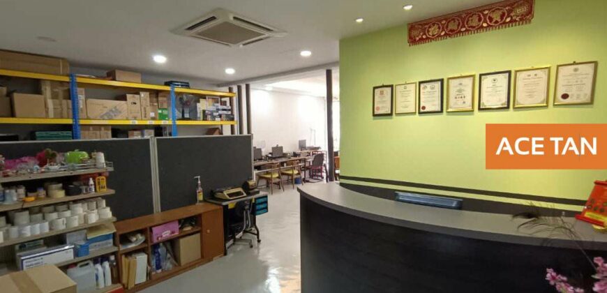 Mount Austin – 3 Storey ShopLot – FOR SALE Mount Austin – 3 Storey ShopLot – FOR SALE