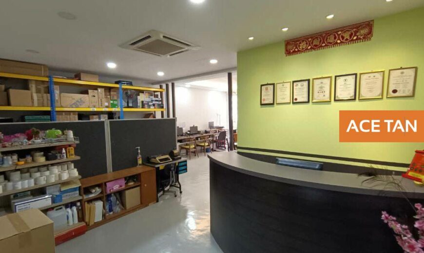 Mount Austin – 3 Storey ShopLot – FOR SALE Mount Austin – 3 Storey ShopLot – FOR SALE