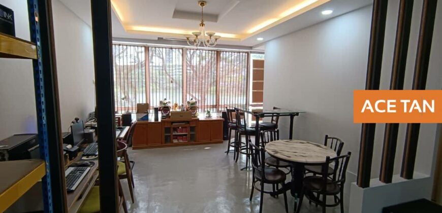 Mount Austin – 3 Storey ShopLot – FOR SALE Mount Austin – 3 Storey ShopLot – FOR SALE