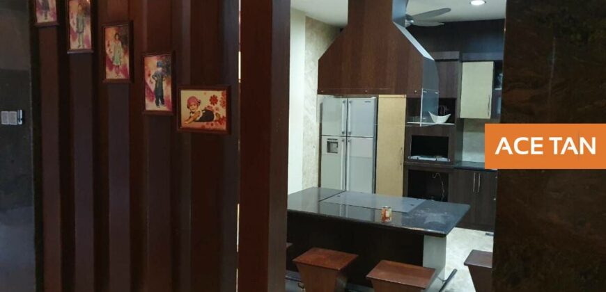 Bandar Baru Permas Jaya – 3 Storey Bungalow – FOR SALE Bandar Baru Permas Jaya – 3 Storey Bungalow – FOR SALE