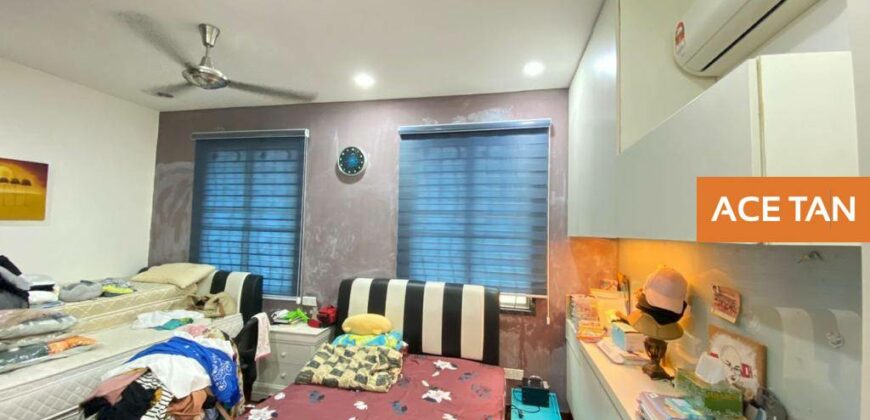 Mount Austin – 2 Storey Link Bungalow – FOR SALE Mount Austin – 2 Storey Link Bungalow – FOR SALE