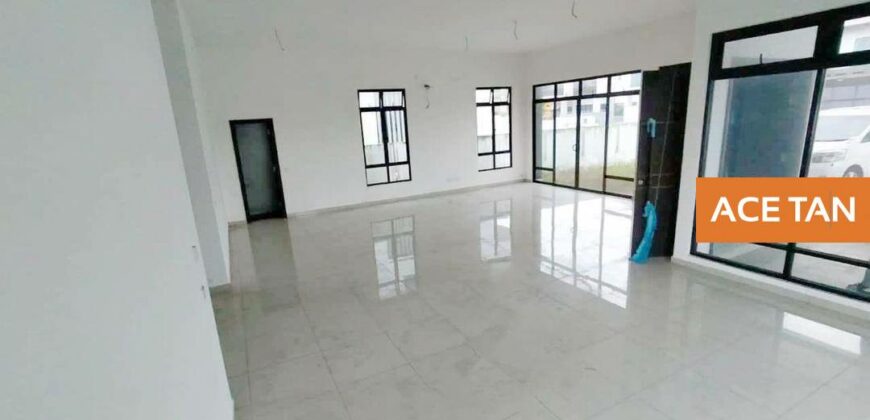 Setia Indah – 2 Storey Corner Bungalow – FOR SALE Setia Indah – 2 Storey Corner Bungalow – FOR SALE