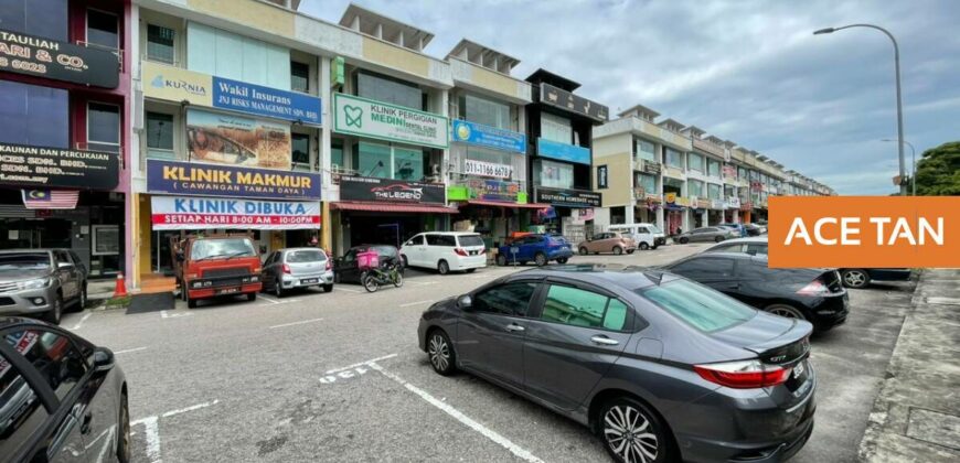 Taman Daya – 3 Storey Shoplot – FOR SALE