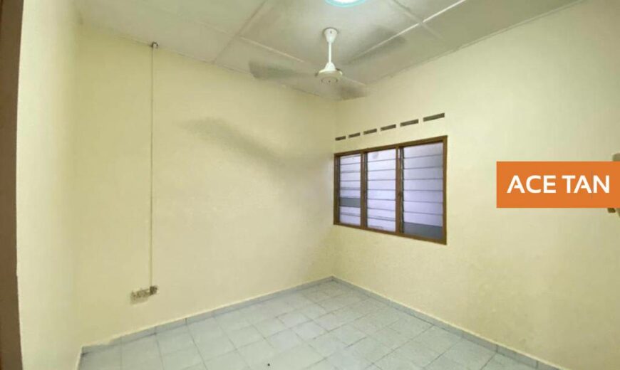 Johor Jaya – Single Storey Terrace House – FOR RENT Johor Jaya – Single Storey Terrace House – FOR RENT