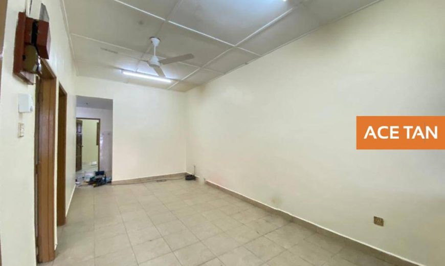 Johor Jaya – Single Storey Terrace House – FOR RENT Johor Jaya – Single Storey Terrace House – FOR RENT