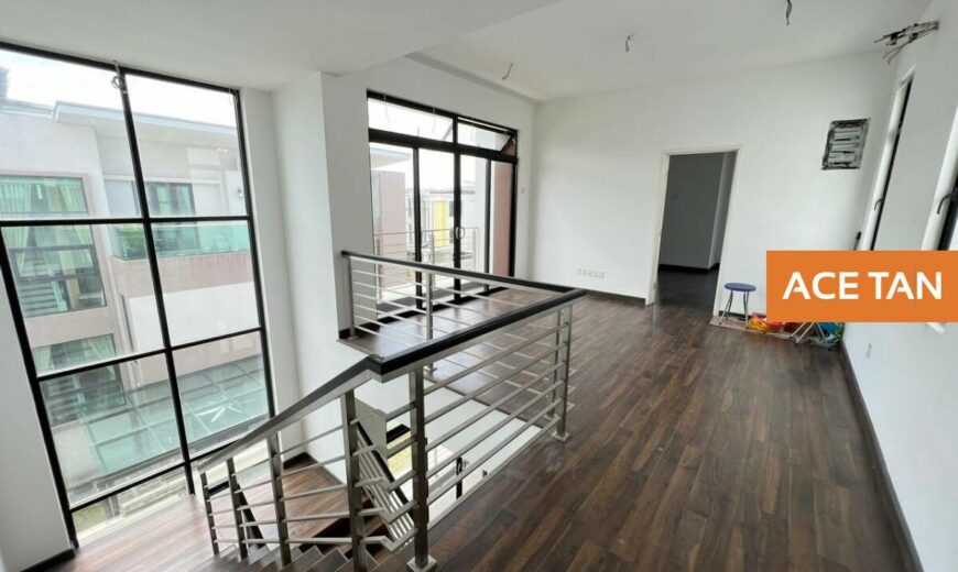 Desa Tebrau – 3 Storey Semi Detached House – FOR SALE Desa Tebrau – 3 Storey Semi Detached House – FOR SALE
