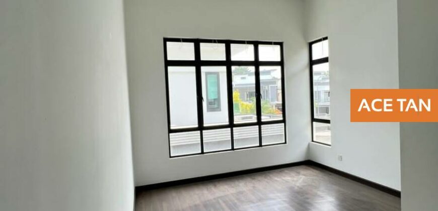 Desa Tebrau – 3 Storey Semi Detached House – FOR SALE Desa Tebrau – 3 Storey Semi Detached House – FOR SALE