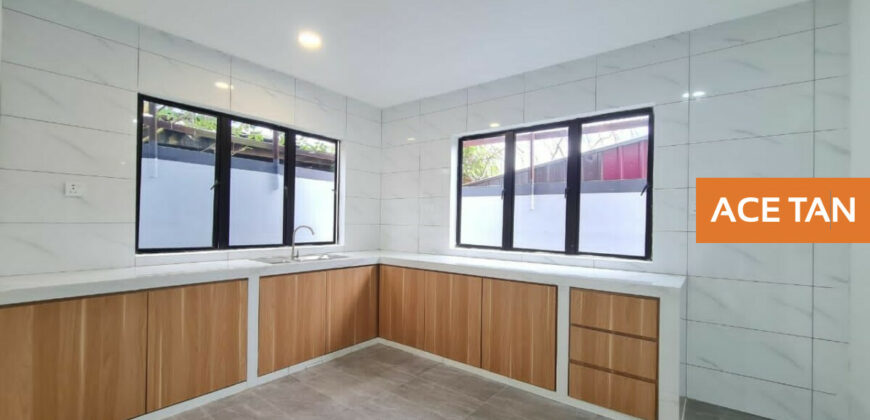 Taman Gunung Emas @ Ulu Tiram – 2 Storey Semi Detached – FOR SALE