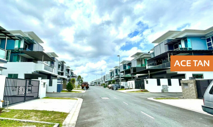 Nusa Sentral – 3 Storey Superlink House – FOR SALE Nusa Sentral – 3 Storey Superlink House – FOR SALE