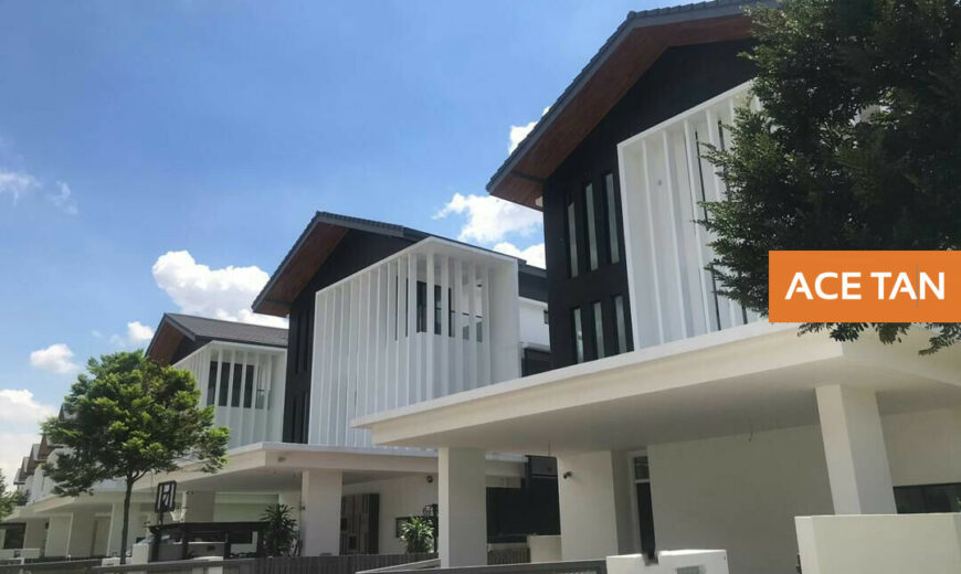 Senibong Cove – 3 Storey Bungalow – FOR SALE Senibong Cove – 3 Storey Bungalow – FOR SALE