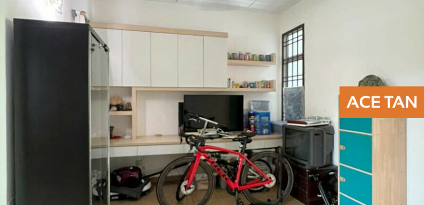 Impian Emas – 2 Storey SuperLink House – FOR SALE Impian Emas – 2 Storey SuperLink House – FOR SALE