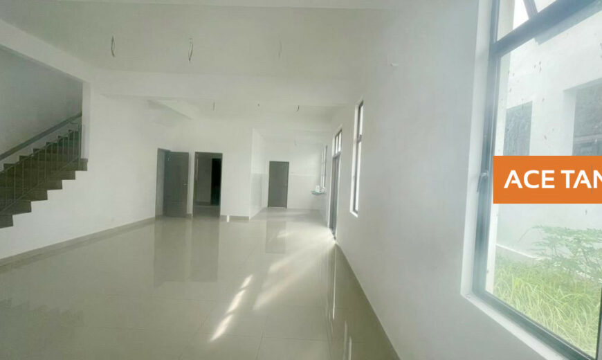 Mutiara Mas – 3 Storey Cluster House – FOR SALE Mutiara Mas – 3 Storey Cluster House – FOR SALE