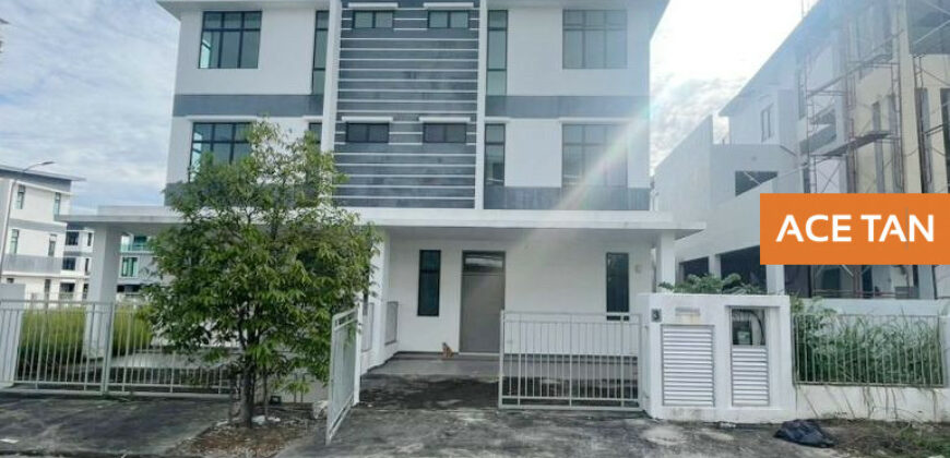 Mutiara Mas – 3 Storey Cluster House – FOR SALE