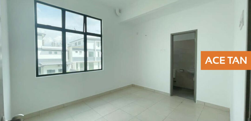Mutiara Mas – 3 Storey Corner Cluster House – FOR SALE Mutiara Mas – 3 Storey Corner Cluster House – FOR SALE