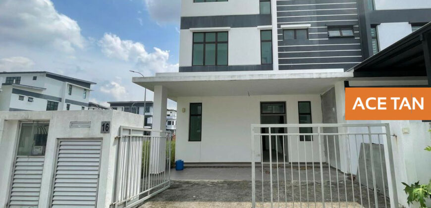 Mutiara Mas – 3 Storey Corner Cluster House – FOR SALE Mutiara Mas – 3 Storey Corner Cluster House – FOR SALE