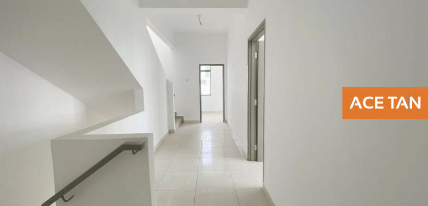 Mutiara Mas – 3 Storey Corner Cluster House – FOR SALE Mutiara Mas – 3 Storey Corner Cluster House – FOR SALE
