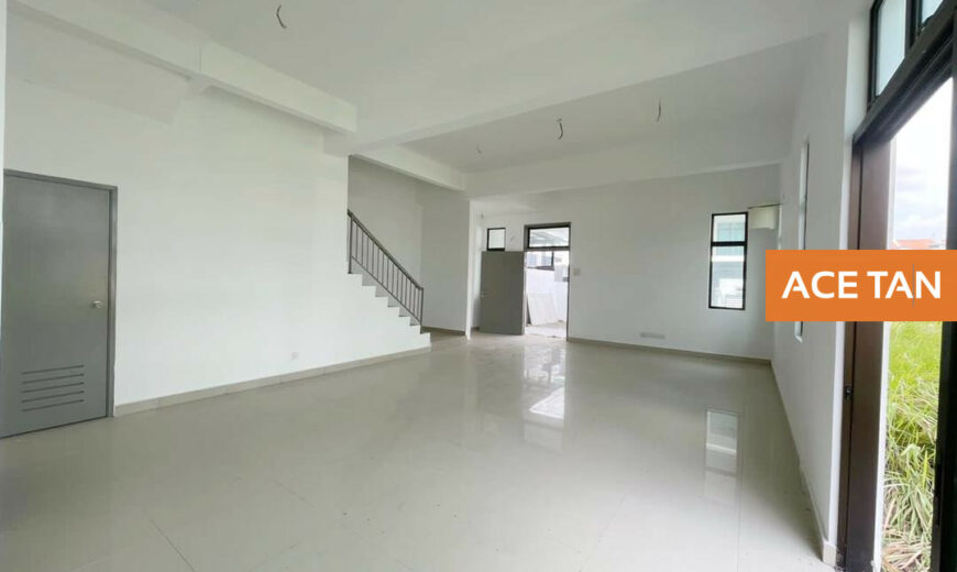 Mutiara Mas – 3 Storey Corner Cluster House – FOR SALE Mutiara Mas – 3 Storey Corner Cluster House – FOR SALE