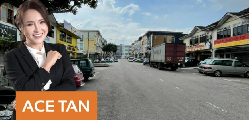 Taman Molek – 2 Storey Shop Lot – FOR SALE Taman Molek – 2 Storey Shop Lot – FOR SALE